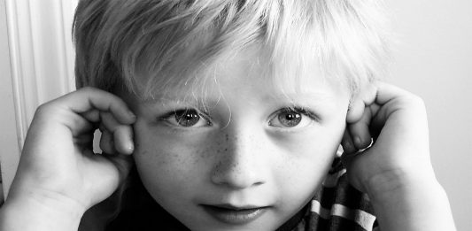 Oídos taponados al viajar. ¿A qué se debe? Oídos taponados al viajar. ¿A qué se debe?