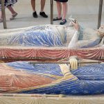 Estatuas funerarias de Leonor (Alíenor) de Aquitania y Enrique II