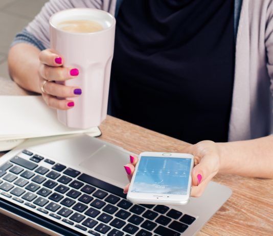 ¿Son fatales las pantallas de los dispositivos electrónicos para la vista?