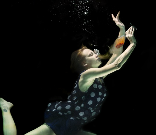 ¿Cuánto es lo máximo que puede aguantar una persona sin respirar? ¿Cuánto es el máximo que puede aguantar una persona sin respirar?