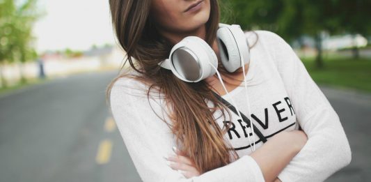 7 accesorios tecnológicos que no pueden faltar en tu viaje