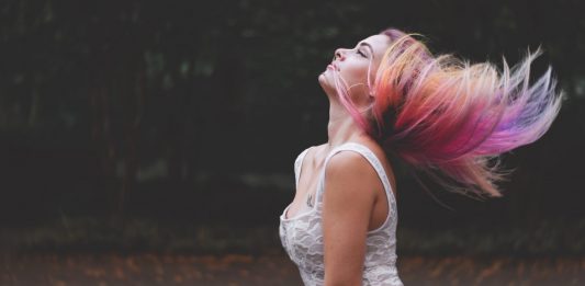 el increible tinte que cambia el color de tu pelo según la temperatura