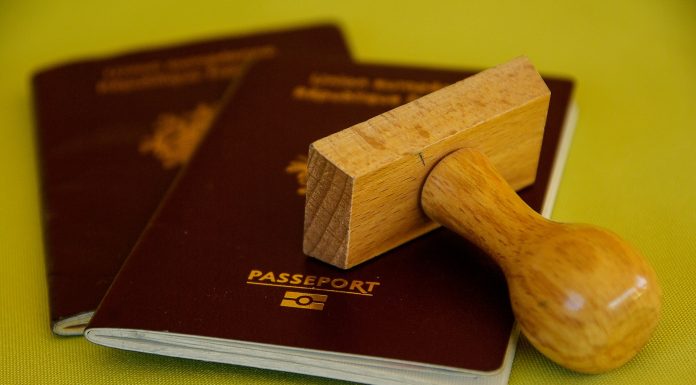El origen de los pasaportes. Todo es cosa de Francia