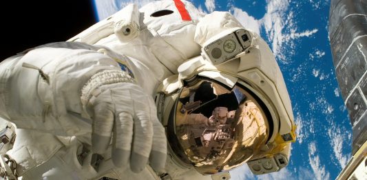 Dos personas podrían hacer un viaje privado a la luna en 2018 Dos personas podrían hacer un viaje privado a la luna en 2018 (2)