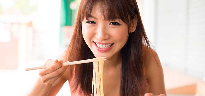 comer con palillos, japón