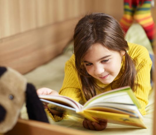 Récord en el fomento de la lectura: la profesora que consigue que los alumnos lean 40 libros al año