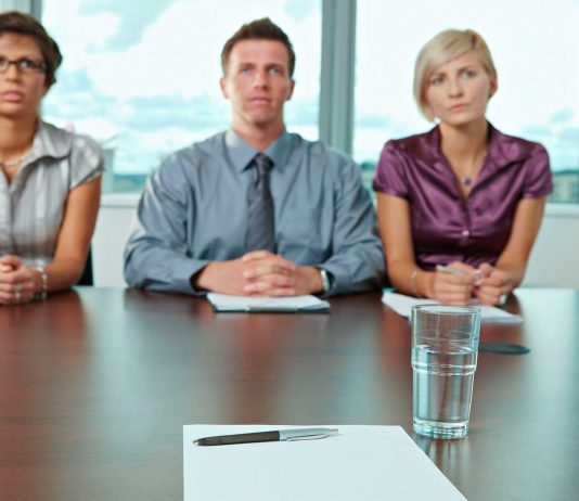 NUNCA termines una entrevista de trabajo sin preguntar estas tres cosas