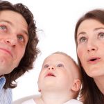 ¿Las padres Milennials están criando niños más inteligentes y felices