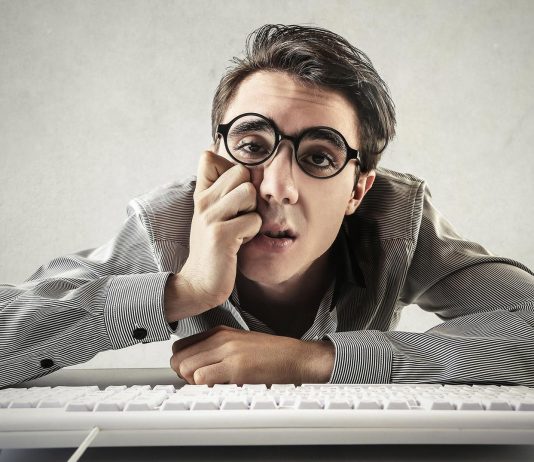 El peligro que representa para tu salud trabajar más de 8 horas diarias