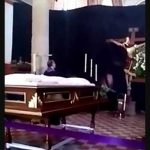 ¡Impresionante vídeo! El Cristo mexicano que ha movido la cabeza durante una misa