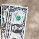 Google y Facebook víctimas de un estafador. Perdieron 100 m. de $.