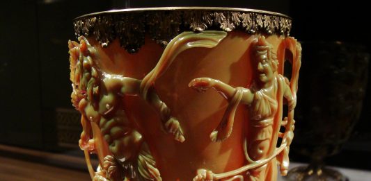 La intrigante copa bicolor de Lucurgo que podría tener nanotecnología antigua La intrigante copa bicolor de Lucurgo que podría tener nanotecnología antigua