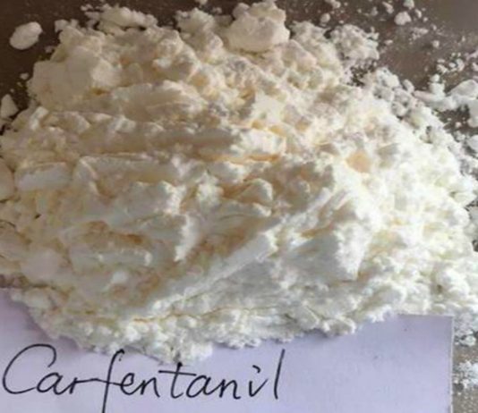 ALERTAN sobre una peligrosa droga que podría matarte sólo por respirarla ALERTAN sobre una peligrosa droga que podría matarte sólo por respirarla