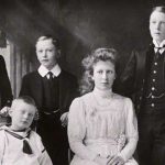 La vida secreta de John, el pequeño príncipe inglés