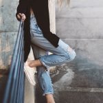 usar zapatos planos, mujer