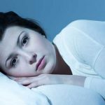 ¿No duermes bien cuando viajas? Tú cerebro actúa como el del delfín