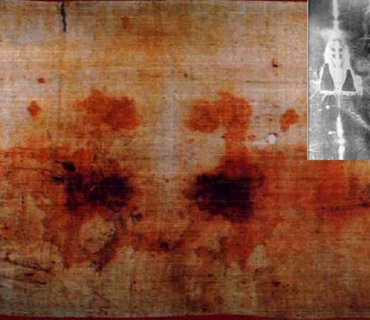 La Sábana Santa de Turín y el Pañolón de Oviedo