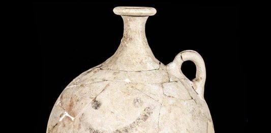 El emoji sonriente más antiguo del mundo fue hallado en Turquía El emoji sonriente más antiguo del mundo fue hallado en Turquía