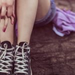 tocarse las manos constantemente, errores del lenguaje corporal