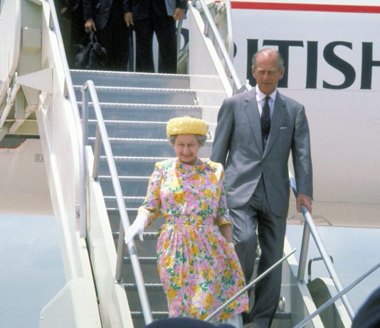 El único país europeo que la reina Isabel de Inglaterra no ha visitado. ¿Por qué? El único país europeo que la reina Isabel de Inglaterra no ha visitado