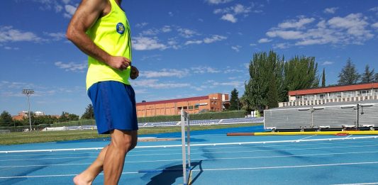 Correr descalzo, una antigua tradición indígena que sigue presente Correr descalzo, una antigua tradición indígena que sigue presente