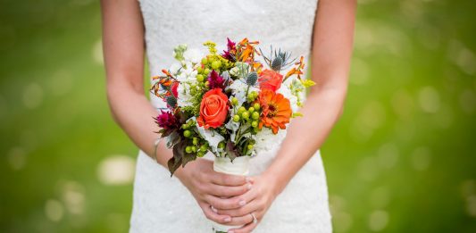 Sologamia, la curiosa tendencia de casarse con uno mismo