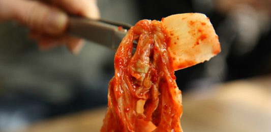 ¿Conoces el Kimchi? ¡Descubre este alimento milenario!