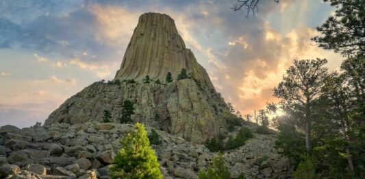 La leyenda del Pico del Diablo: el demonio y un pirata compitiendo Pico del Diablo