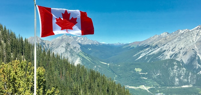 curiosidades de países, Canadá, bandera de Canadá