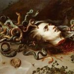 El mito de Medusa revisado. ¿Sabías que fue violada por Poseidón?