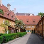 Vivir-en-una-villa-alemana-por-1$-al-año-Sí-es-posible-en-Fuggerei