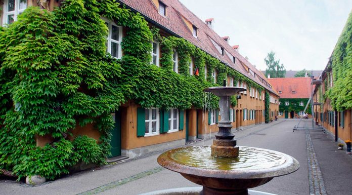 ¿Vivir en una villa alemana por 1$ al año? Sí, ¡es posible en Fuggerei!