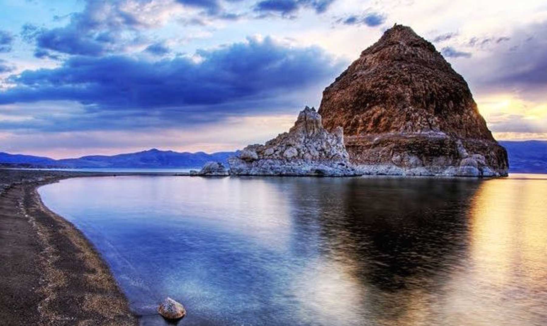 Resultado de imagen de La maldición del Lago Pirámide en Nevada