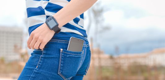 ropa de mujer no tiene bolsillos