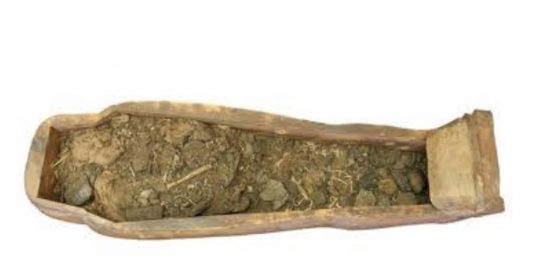 Había una momia oculta en este sarcófago y en 151 años nadie se percató de ello momia oculta