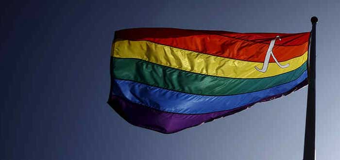 Por qué el Arcoíris es la bandera LGBT y qué significa cada color