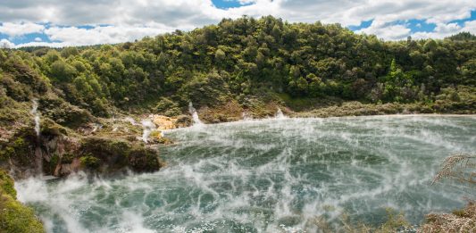 El Lago «Sartén» | Las mayores aguas termales del mundo mayores aguas termales