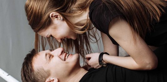 Descubre la razón científica por la que deberías tener sexo a las 3:00 p.m. Descubre la razón científica por la que deberías tener sexo a las 3:00 p.m.