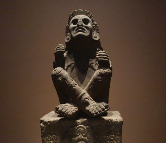Xochipilli | 12 curiosidades del dios mexica del amor, el placer y la belleza Xochipilli