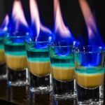 Las 10 bebidas con más alcohol del mundo | ¡No aptas para principiantes!