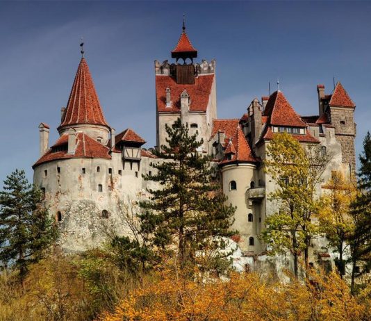 Castillo de Bran | 4 Curiosidades del Castillo de Drácula castillo de Bran