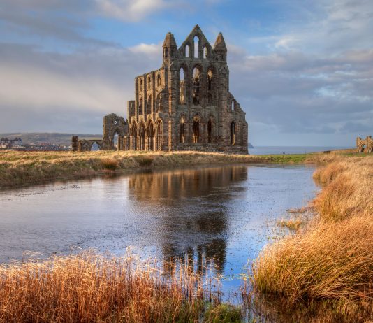 El pueblo que inspiró Drácula de Bram Stoker | No está en Transilvania pueblo que inspiró Drácula