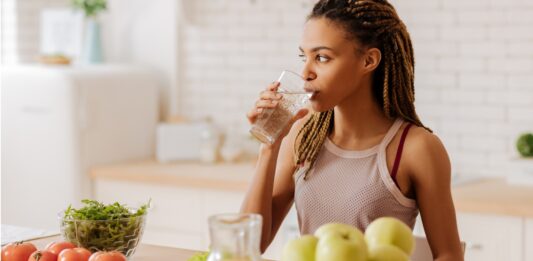 ¿Cuánto puede vivir una persona sin agua ni comida? | Días a semanas Cuánto puede vivir una persona sin agua ni comida