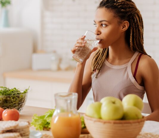 ¿Cuánto puede vivir una persona sin agua ni comida? | Días a semanas Cuánto puede vivir una persona sin agua ni comida