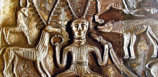 6 Dioses con Cuernos | ¿Por qué los llevaban y cuál era su significado? Dioses con cuernos