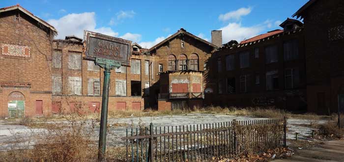 Escuelas abandonadas