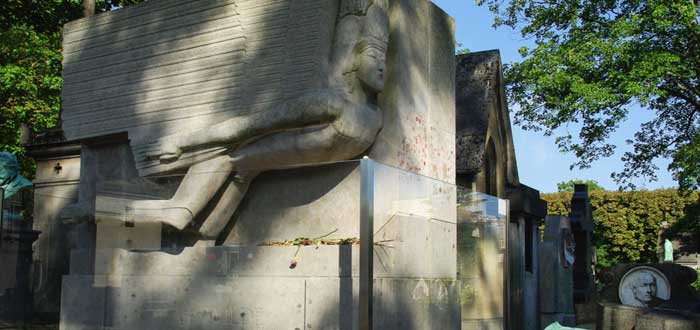 20 Curiosidades del cementerio del Père Lachaise de París | Escalofriante