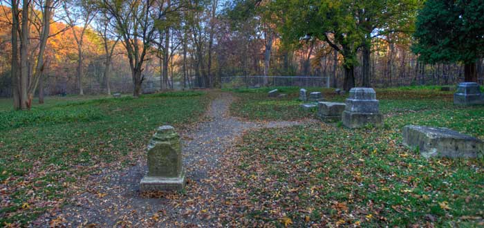 10 Historias de Cementerios que te helarán la sangre