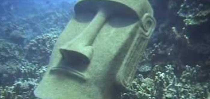 El Moai sumergido de la Isla de Pascua | ¿Existe realmente?