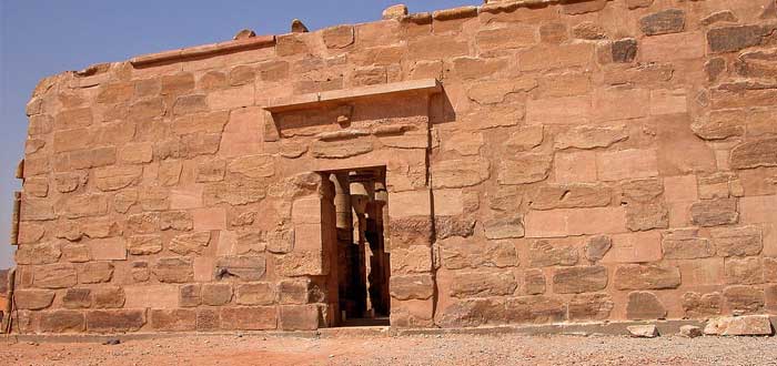 15 Templos Egipcios impresionantes | ¡No te los pierdas!
